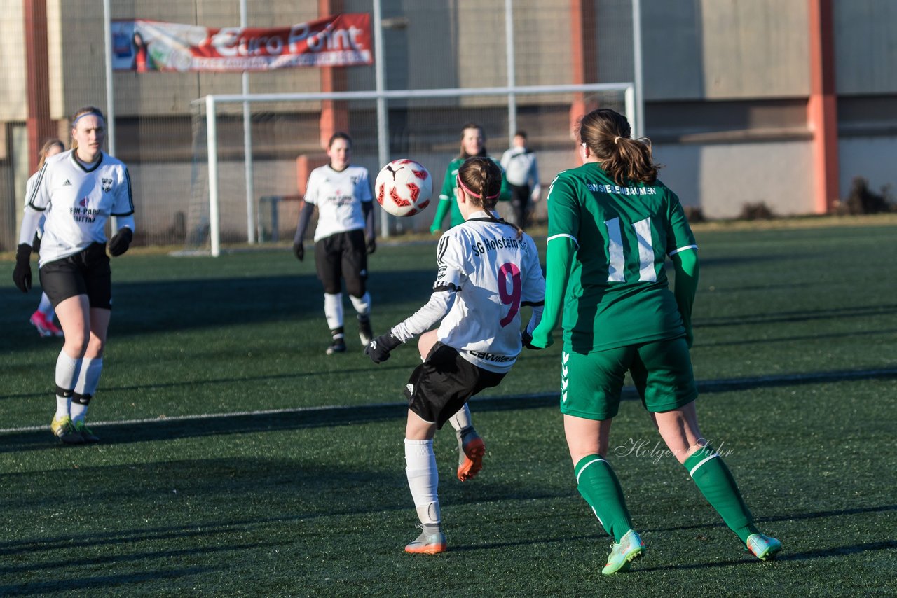 Bild 122 - Frauen SG Holstein Sued - SV Gruenweiss-Siebenbaeumen : Ergebnis: 0:2